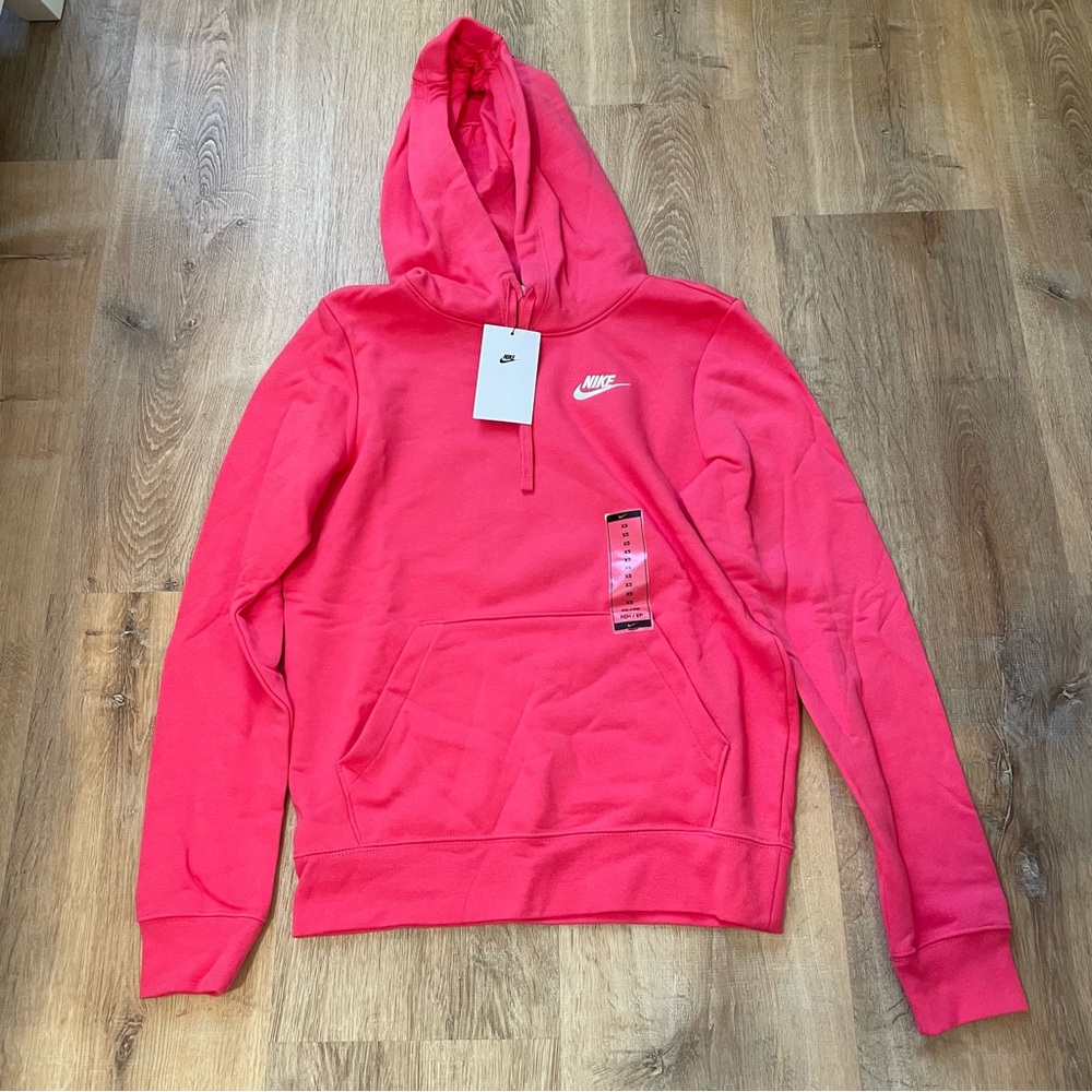 New women’s Nike hoodie